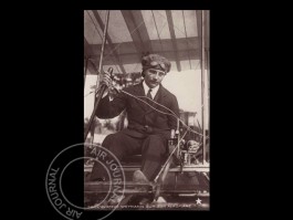 Geschiedenis van de luchtvaart - 22 januari 1911. Gelicentieerd piloot voor minder dan een jaar, nadat hij de beroemde sesam op 6 juni had behaald