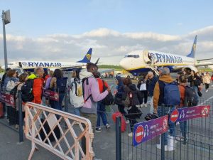 Ryanair hekelt touroperators die te veel vragen voor hun diensten