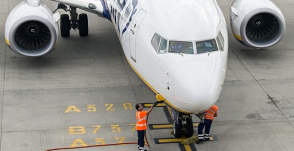 Stewardessen en stewards van Ryanair gevestigd in België worden opgeroepen om op 30 en 31 december, 1 januari, te stoppen met werken