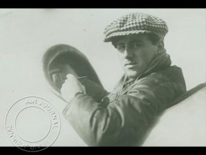 18 FEBRUARI 1914 IN DE HEMEL: Linnekogel duwt zijn camera hoog