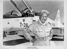 18 mei 1953 in de lucht: Jacqueline Cochran schrijft geschiedenis