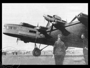 19 mei 1934 in de lucht: de "Maxim Gorky" maakt zijn eerste luchtvlucht