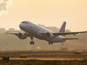 Air France tussen mannelijke vlechten en de geur van rook