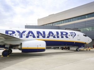 Ryanair schort deze zomer 19 Lissabon-routes op wegens gebrek aan slots