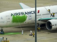 Air France 777 opnieuw groen geverfd bij Roissy: Greenpeace-activisten veroordeeld